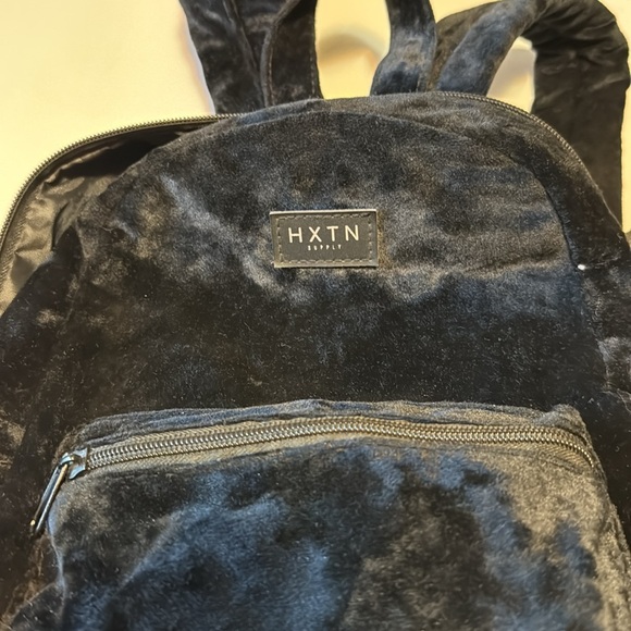 Mini Fuzzy Backpack - Picture 2 of 6